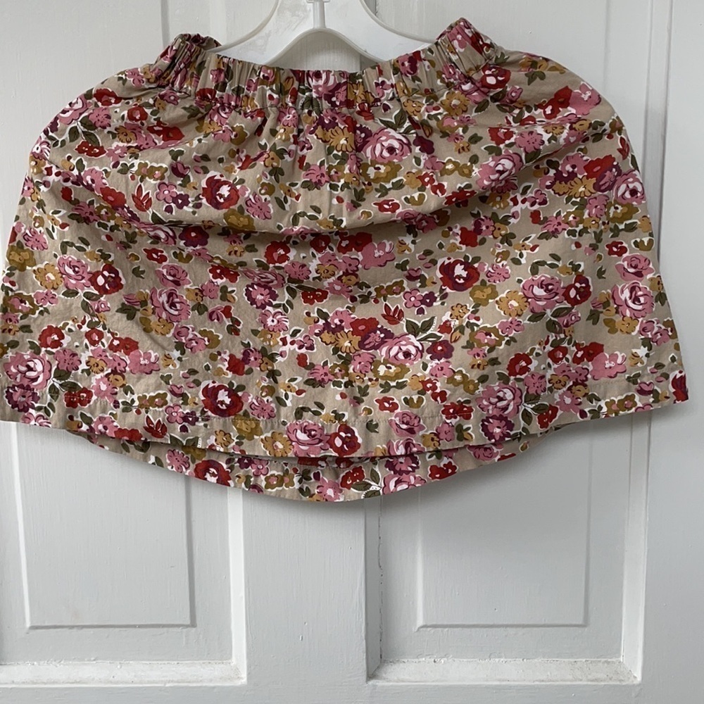 Skirt - Picture 3 of 3